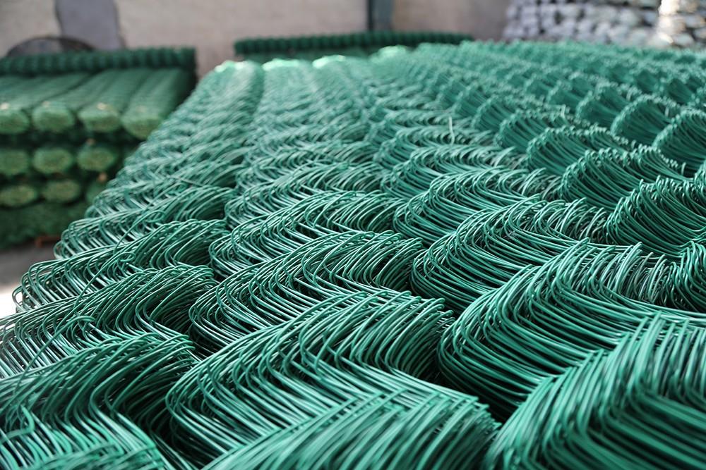 主材：包塑勾花網